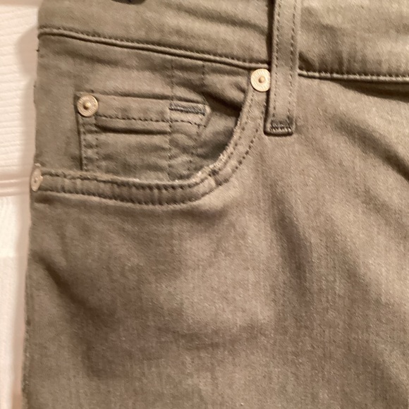 7 For All Mankind Olive Green Skinny Jean, Size 31 - Picture 6 of 15